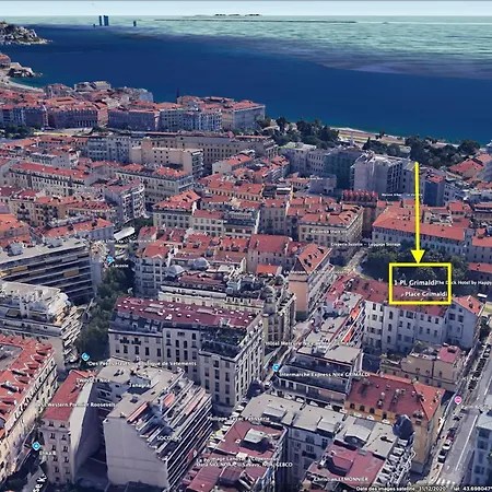 Апартаменты New! Remodeled In The Heart Of Nice, 3 Min, 2br, Ac, Elevator, Amazing Little Terrace, Location! Ницца